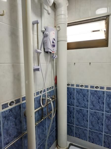15 Upper Boon Keng Road, 15 Upper Boon Keng Road, Room Rental, 100 sqft, HDB Flat For Rent, by Kenny Kan, 500130234 - Bathroom - PropertyGuru.com.sg