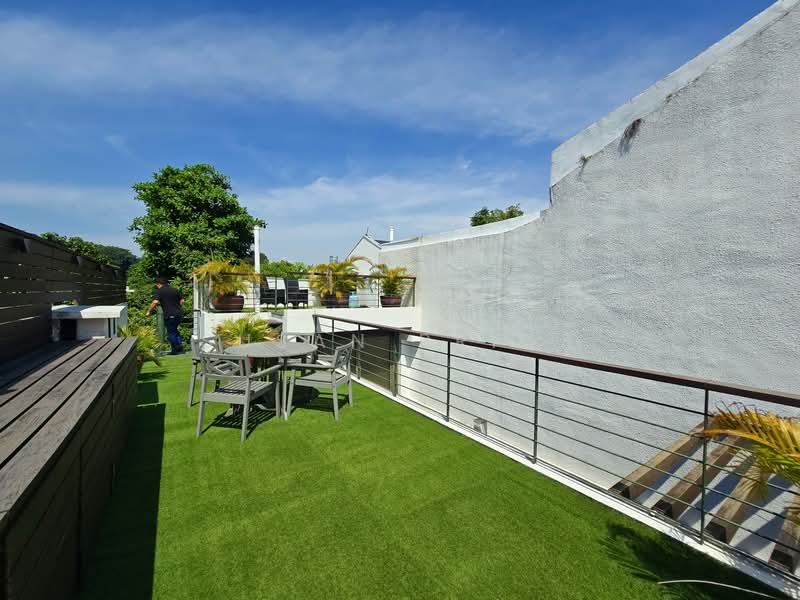 Amazing Emerald 3+1 Duplex, Emerald Hill Road, 4 Bedrooms, 2,657 sqft, Conservation House For Rent, by Susan Prior, 500130239 - PropertyGuru.com.sg