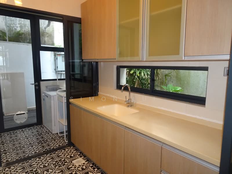4 Storey Semi D with Panoramic View at Jalan Ampang, Jalan Ampang, 5 Bedrooms, 4,600 sqft, Semi-Detached House For Sale, by Simon Lui, 500130251 - Kitchen - PropertyGuru.com.sg