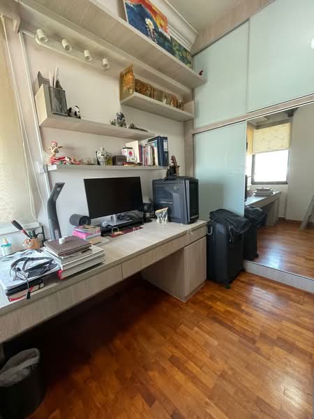 Simsville, 2 Geylang East Avenue 2, 3 Bedrooms, 1,238 sqft, Condominium For Sale, by Jon Lau, 500130253 - Study - PropertyGuru.com.sg