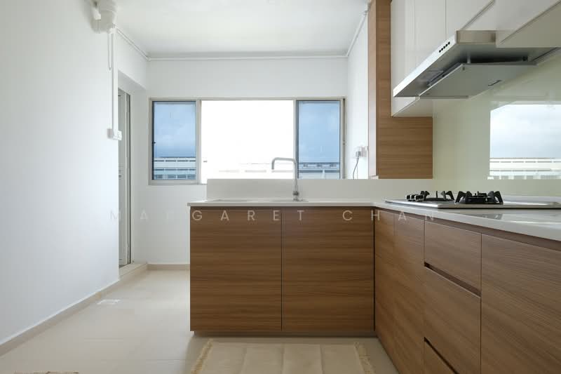 11 Eunos Crescent, 11 Eunos Crescent, 3 Bedrooms, 980 sqft, HDB Flat For Sale, by Margaret Chan, 500130257 - Kitchen - PropertyGuru.com.sg