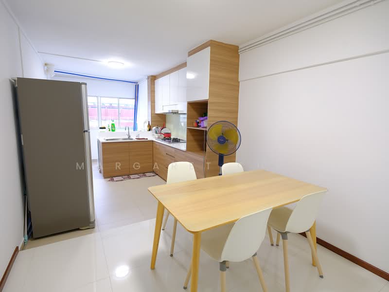 11 Eunos Crescent, 11 Eunos Crescent, 3 Bedrooms, 980 sqft, HDB Flat For Sale, by Margaret Chan, 500130257 - Kitchen - PropertyGuru.com.sg