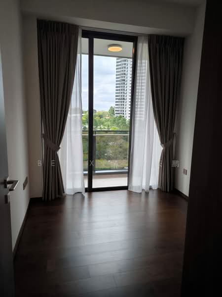 Leedon Green, 26 Leedon Heights, 3 Bedrooms, 1,044 sqft, Condominium For Sale, by Ben XIA 夏天鹏, 500130266 - Balcony - PropertyGuru.com.sg