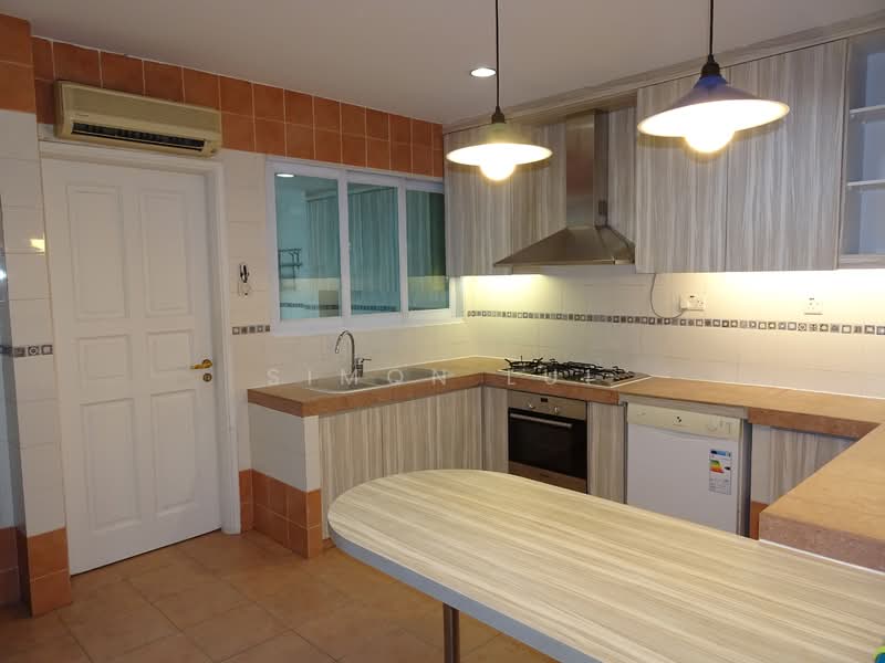 Cosy Location @ Vanda Vicinity, Vanda Road, 6 Bedrooms, 4,800 sqft, Semi-Detached House For Sale, by Simon Lui, 500130267 - Kitchen - PropertyGuru.com.sg