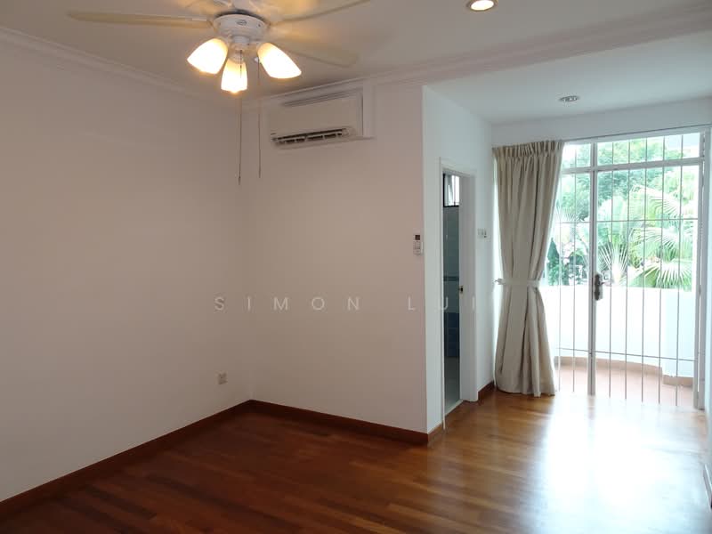 Cosy Location @ Vanda Vicinity, Vanda Road, 6 Bedrooms, 4,800 sqft, Semi-Detached House For Sale, by Simon Lui, 500130267 - Living Room - PropertyGuru.com.sg