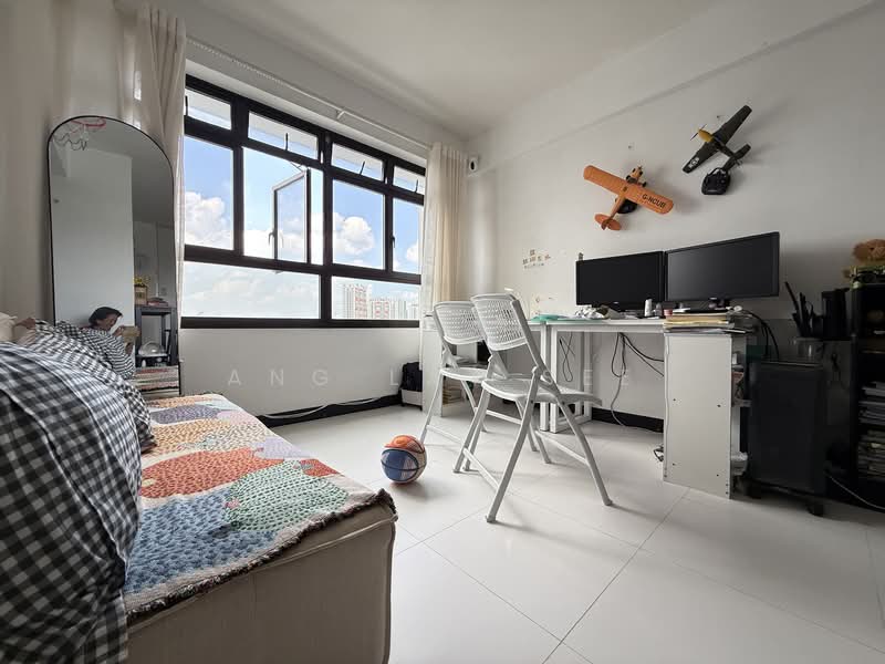 166B Teck Whye Crescent, 166B Teck Whye Crescent, 2 Bedrooms, 732 sqft, HDB Flat For Sale, by Ang Lay See, 500130269 - Study - PropertyGuru.com.sg