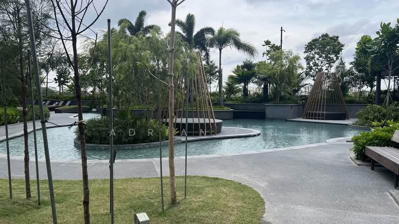 Lentor Modern, 5 Lentor Central, 2 Bedrooms, 678 sqft, Condominium For Rent, by Adrian Tan, 500130275 - Pool - PropertyGuru.com.sg