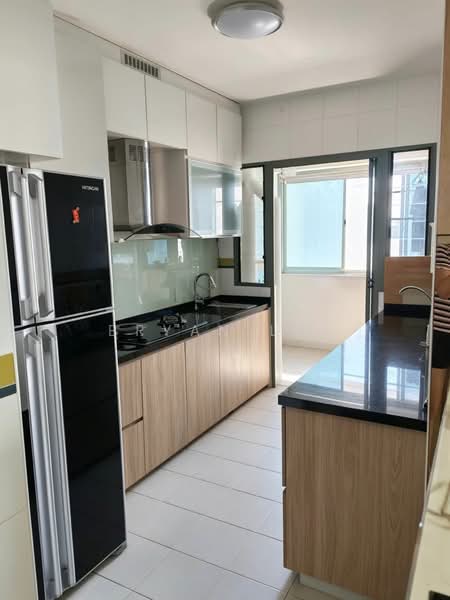 For Sale - 679B Punggol Drive