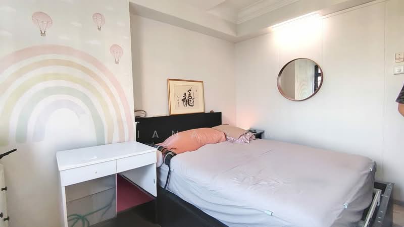 279 Toh Guan Road, 279 Toh Guan Road, 3 Bedrooms, 1,076 sqft, HDB Flat For Sale, by Diana Yow, 500130290 - Bedroom - PropertyGuru.com.sg