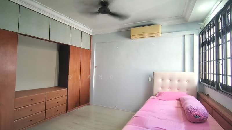 279 Toh Guan Road, 279 Toh Guan Road, 3 Bedrooms, 1,076 sqft, HDB Flat For Sale, by Diana Yow, 500130290 - Bedroom - PropertyGuru.com.sg