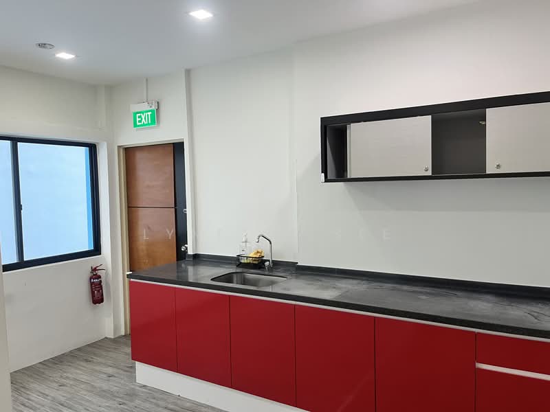 Macpherson fully fitted office, Paya Lebar Macpherson Road, 2,800 sqft, Office For Rent, by Lynette See, 500130296 - Kitchen - CommercialGuru.com.sg