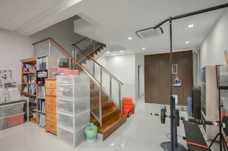 Bungalow by the Sea @ Wak Hassan, Wak Hassan, 8 Bedrooms, 8,442 sqft, Bungalow House For Sale, by Jon Lau, 500130297 - Interior - PropertyGuru.com.sg