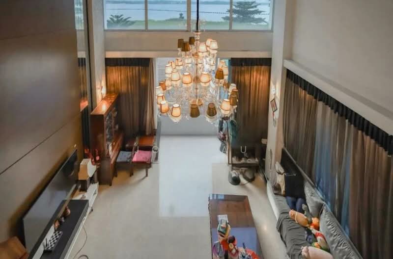 Bungalow by the Sea @ Wak Hassan, Wak Hassan, 8 Bedrooms, 8,442 sqft, Bungalow House For Sale, by Jon Lau, 500130297 - Living Room - PropertyGuru.com.sg