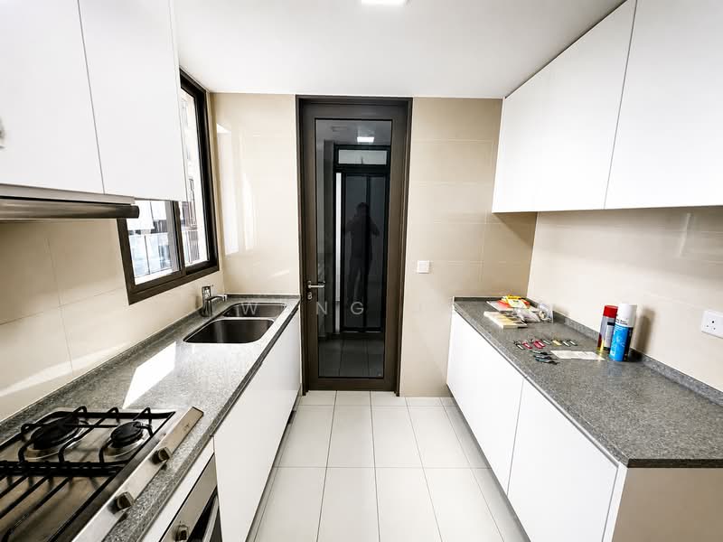 Kovan Regency, 40 Kovan Rise, 3 Bedrooms, 1,055 sqft, Condominium For Rent, by Wang JC, 500130300 - Kitchen - PropertyGuru.com.sg