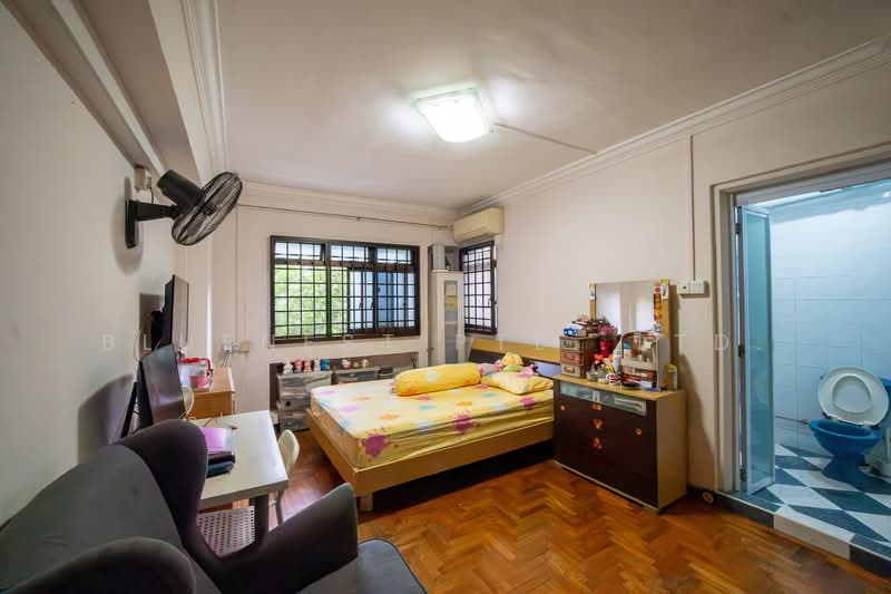 639 Woodlands Ring Road, 639 Woodlands Ring Road, 4 Bedrooms, 1,302 sqft, HDB Flat For Sale, by KENNETH CHUA, 500130316 - Bedroom - PropertyGuru.com.sg