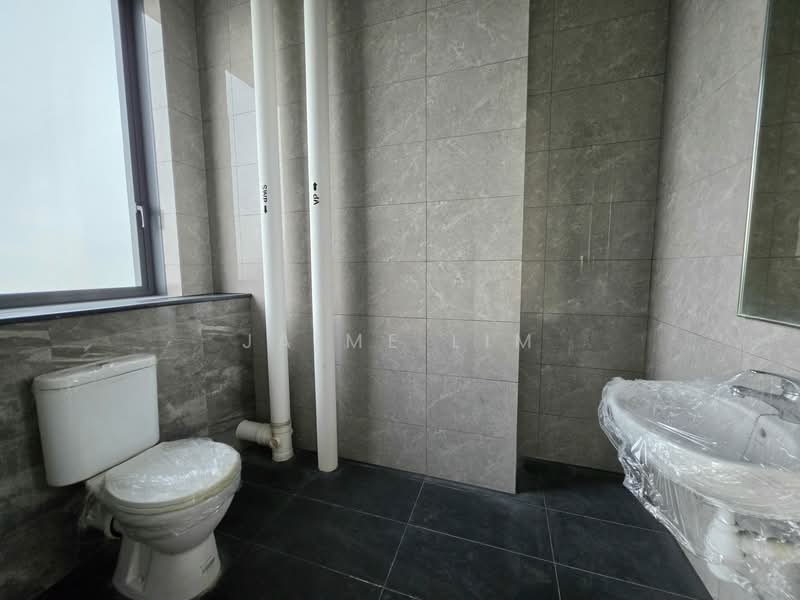 REVV, 1 Corporation Drive, 1,755 sqft, Factory / Workshop (B2) For Sale, by Jaime Lim, 500130317 - Bathroom - CommercialGuru.com.sg