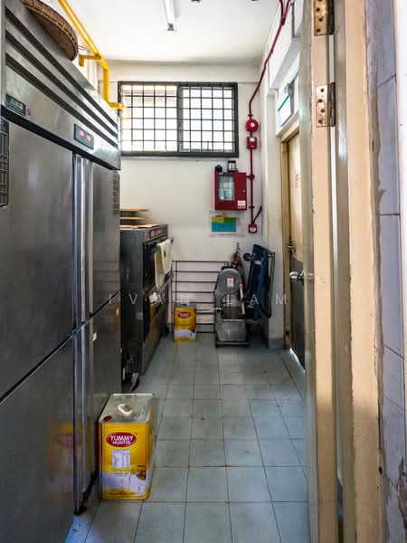 94 Lorong 4 Toa Payoh, , 2,228 sqft, Shop / Shophouse For Rent, by Ivan Lam, 500130319 - Kitchen - CommercialGuru.com.sg