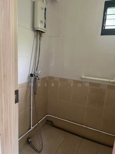 30 Telok Blangah Rise, 30 Telok Blangah Rise, 2 Bedrooms, 753 sqft, HDB Flat For Sale, by Robert Foo, 500130323 - Bathroom - PropertyGuru.com.sg