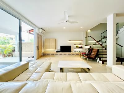 For Rent - East View Garden