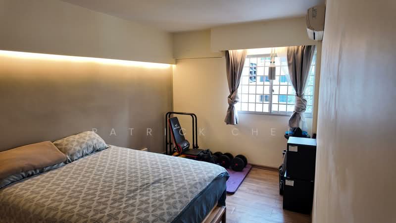 165 Bukit Batok West Avenue 8, 165 Bukit Batok West Avenue 8, 3 Bedrooms, 1,119 sqft, HDB Flat For Sale, by Patrick Chee, 500130329 - Bedroom - PropertyGuru.com.sg