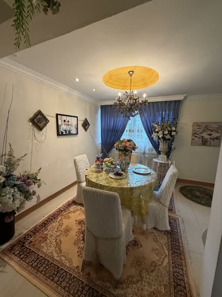 263 Jurong East Street 24, 263 Jurong East Street 24, 3 Bedrooms, 1,302 sqft, HDB Flat For Sale, by William Lim, 500130330 - Dining Room - PropertyGuru.com.sg