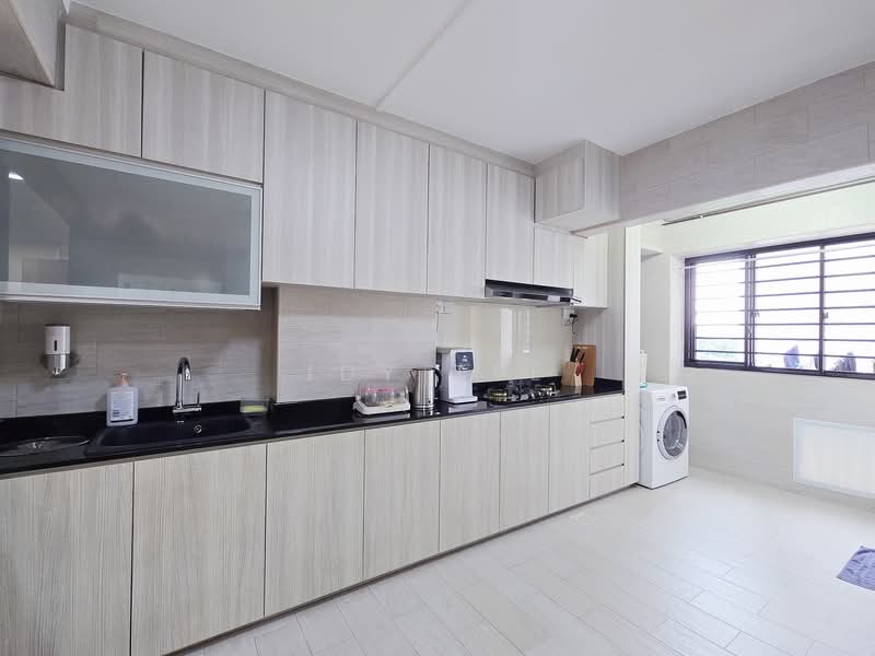 553 Choa Chu Kang North 6, 553 Choa Chu Kang North 6, 4 Bedrooms, 1,572 sqft, HDB Flat For Sale, by Idy Tee, 500130349 - Kitchen - PropertyGuru.com.sg