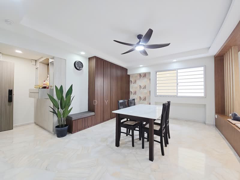 553 Choa Chu Kang North 6, 553 Choa Chu Kang North 6, 4 Bedrooms, 1,572 sqft, HDB Flat For Sale, by Idy Tee, 500130349 - Dining Room - PropertyGuru.com.sg