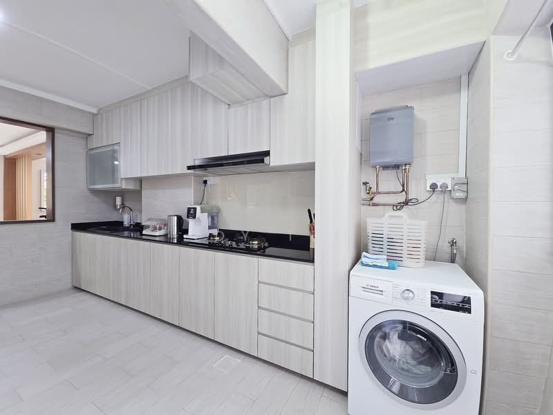 553 Choa Chu Kang North 6, 553 Choa Chu Kang North 6, 4 Bedrooms, 1,572 sqft, HDB Flat For Sale, by Idy Tee, 500130349 - Kitchen - PropertyGuru.com.sg