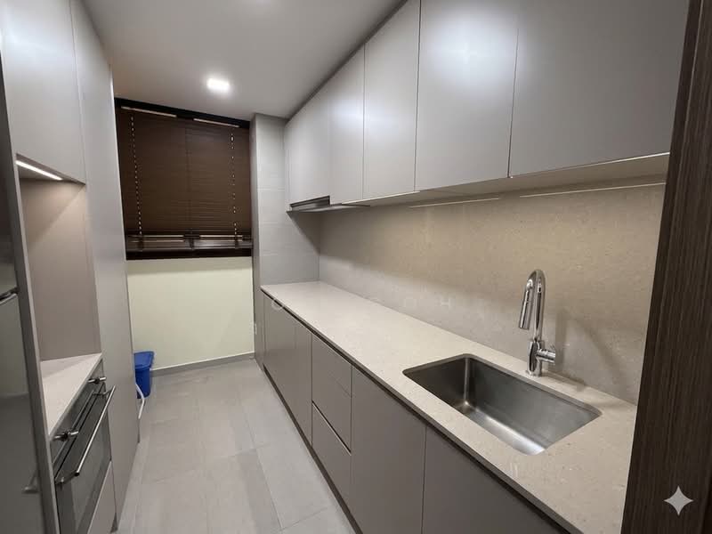 Seaside Residences, 12 Siglap Link, 3 Bedrooms, 1,087 sqft, Apartment For Rent, by Ron Goh, 500130366 - Kitchen - PropertyGuru.com.sg