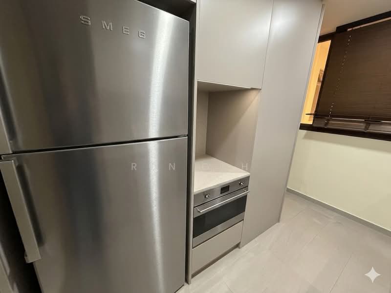 Seaside Residences, 12 Siglap Link, 3 Bedrooms, 1,087 sqft, Apartment For Rent, by Ron Goh, 500130366 - Kitchen - PropertyGuru.com.sg