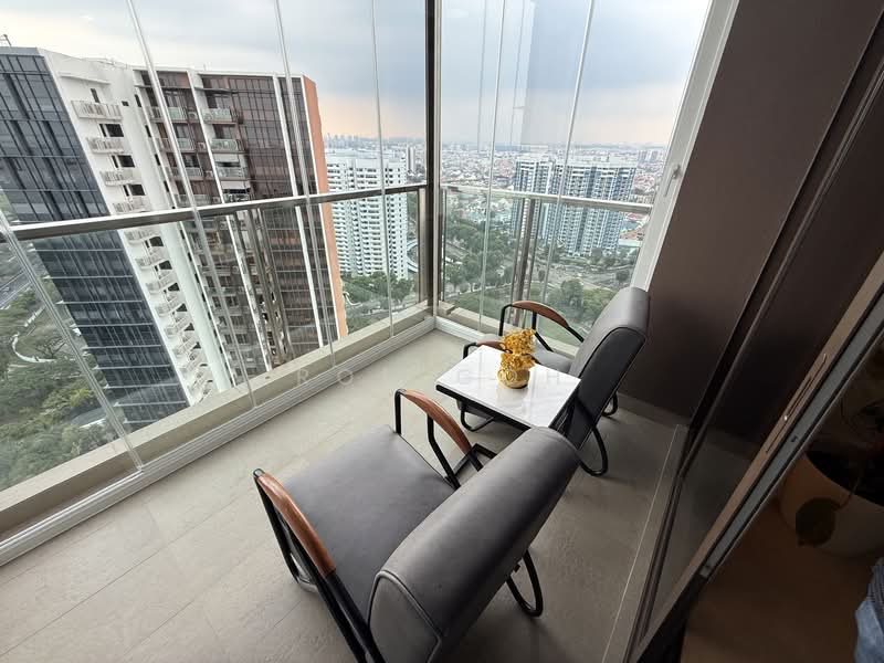 Seaside Residences, 12 Siglap Link, 3 Bedrooms, 1,087 sqft, Apartment For Rent, by Ron Goh, 500130366 - Balcony - PropertyGuru.com.sg