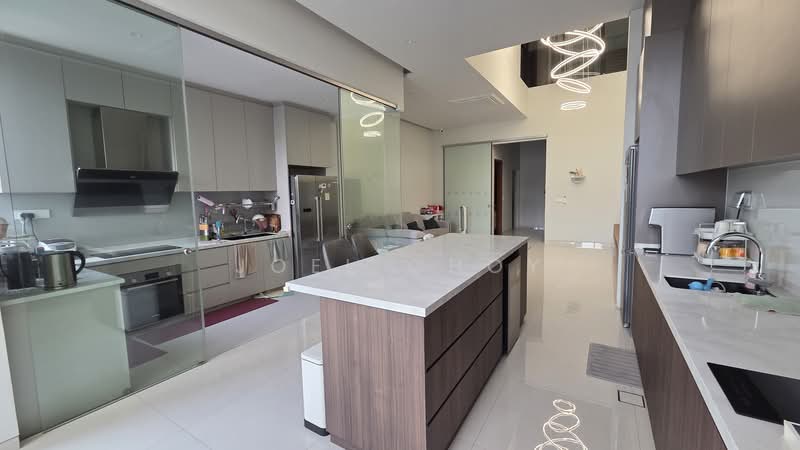 3 years old! Like New! 4 storeys Terrace with lift! 5brs Ensuite! Great Efficient Design and Layout!, Da Sliva Lane, 5 Bedrooms, 6,987 sqft, Terraced House For Sale, by Joel Choy, 500130375 - Kitchen - PropertyGuru.com.sg
