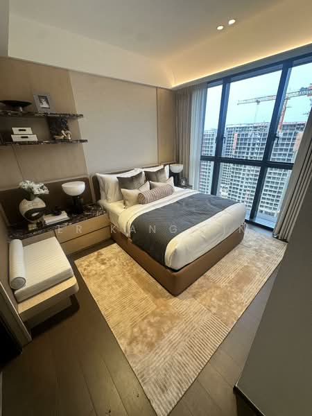 Tembusu Grand, 98 Jalan Tembusu, 5 Bedrooms, 2,691 sqft, Condominium For Sale, by Er Kang Lin, 500130376 - Bedroom - PropertyGuru.com.sg
