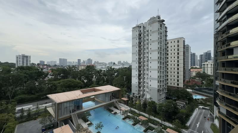 Perfect Ten, 323 Bukit Timah Road, 2 Bedrooms, 786 sqft, Condominium For Rent, by Ray Tan, 500130410 - Balcony view - swimming pool & landed - PropertyGuru.com.sg