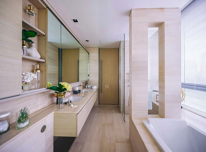 Orchard Balmoral Road, , 4 Bedrooms, 3,337 sqft, Condominium For Rent, by CHEN ., 500130415 - Bathroom - PropertyGuru.com.sg