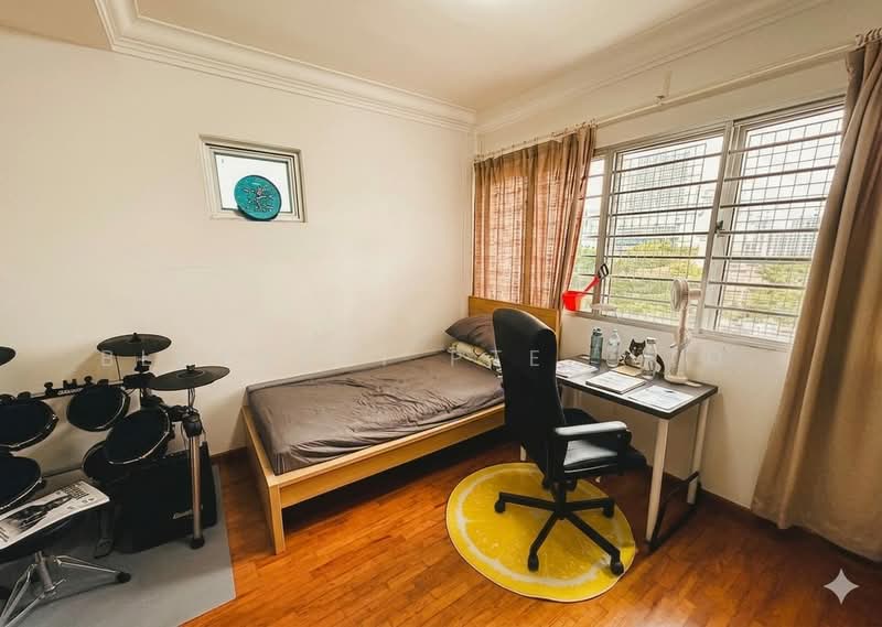 40 Jalan Rumah Tinggi, 40 Jalan Rumah Tinggi, 3 Bedrooms, 1,065 sqft, HDB Flat For Sale, by KENNETH CHUA, 500130418 - Bedroom - PropertyGuru.com.sg