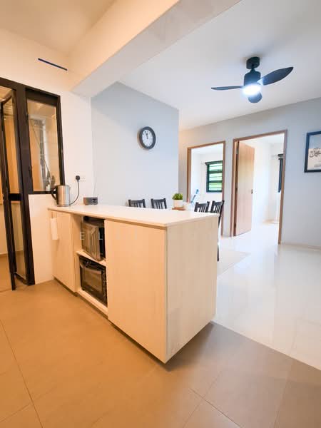 467A Bukit Batok West Avenue 9, 467A Bukit Batok West Avenue 9, 3 Bedrooms, 1,001 sqft, HDB Flat For Sale, by Elfi Muni, 500130420 - Kitchen - PropertyGuru.com.sg