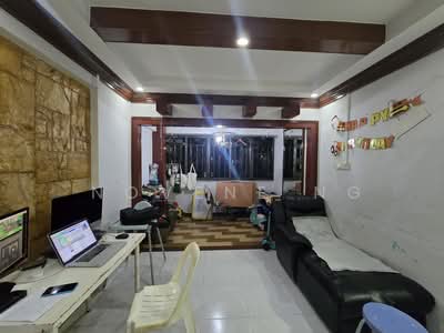For Sale - 370 Woodlands Avenue 1