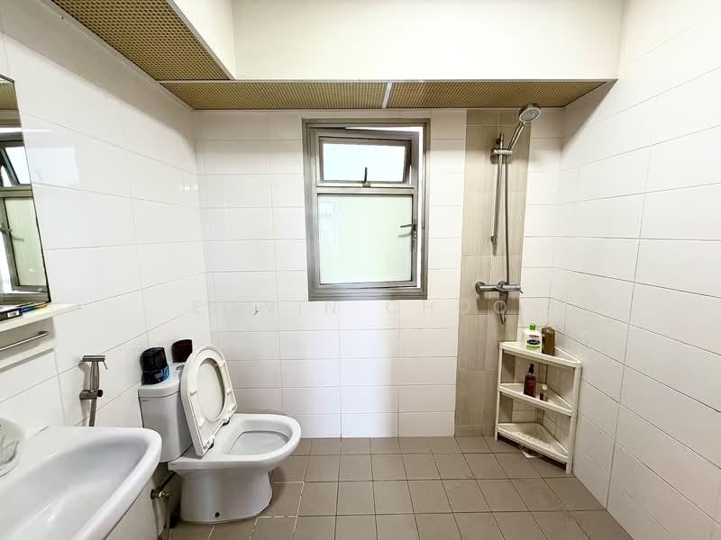 108A Canberra Walk, 108A Canberra Walk, 3 Bedrooms, 1,001 sqft, HDB Flat For Sale, by Edwin Choo, 500130454 - Bathroom - PropertyGuru.com.sg