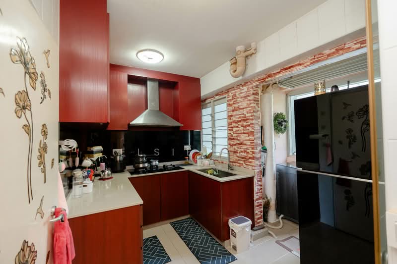 127D Kim Tian Road, 127D Kim Tian Road, 3 Bedrooms, 947 sqft, HDB Flat For Sale, by Elsie Ang, 500130461 - Kitchen - PropertyGuru.com.sg