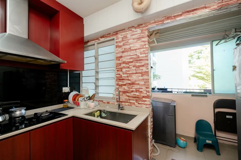 127D Kim Tian Road, 127D Kim Tian Road, 3 Bedrooms, 947 sqft, HDB Flat For Sale, by Elsie Ang, 500130461 - Kitchen - PropertyGuru.com.sg