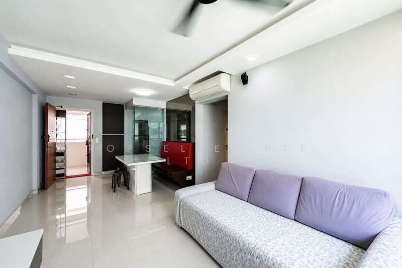 336C Yishun Street 31, 336C Yishun Street 31, 3 Bedrooms, 1,001 sqft, HDB Flat For Sale, by ADNIX LIU, 500130469 - Living Room - PropertyGuru.com.sg