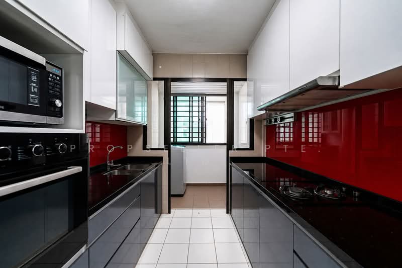 336C Yishun Street 31, 336C Yishun Street 31, 3 Bedrooms, 1,001 sqft, HDB Flat For Sale, by ADNIX LIU, 500130469 - Kitchen - PropertyGuru.com.sg