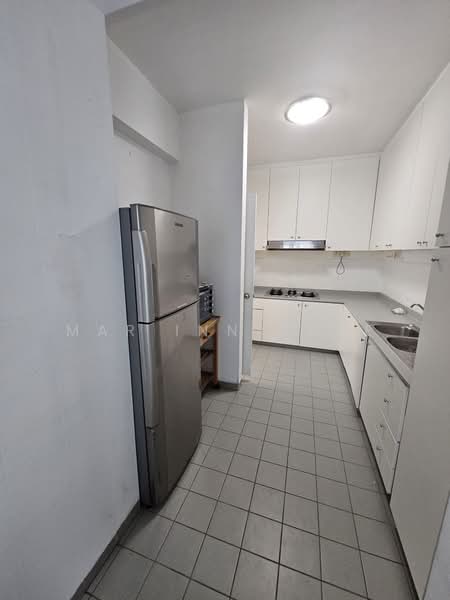 Fernwood Towers, 22 Fernwood Terrace, 1 Bedroom, 200 sqft, Condominium For Rent, by Mar Inn Chee, 500130489 - Kitchen - PropertyGuru.com.sg