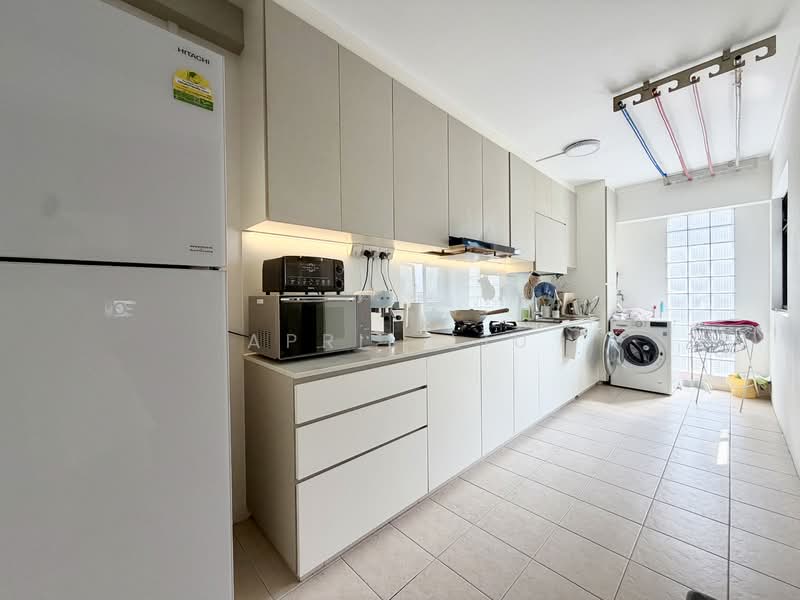 8B Boon Tiong Road, 8B Boon Tiong Road, 3 Bedrooms, 1,076 sqft, HDB Flat For Sale, by April Liu, 500130490 - Kitchen - PropertyGuru.com.sg