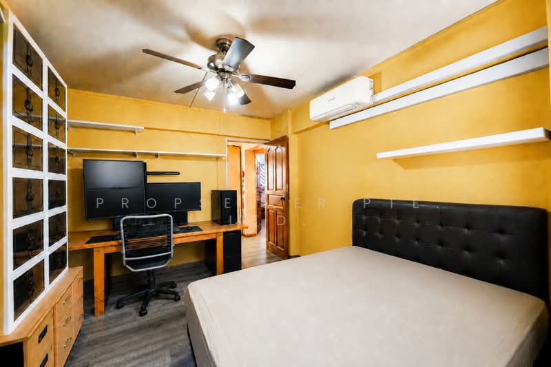 639 Yishun Street 61, 639 Yishun Street 61, 3 Bedrooms, 904 sqft, HDB Flat For Sale, by ADNIX LIU, 500130511 - Bedroom - PropertyGuru.com.sg
