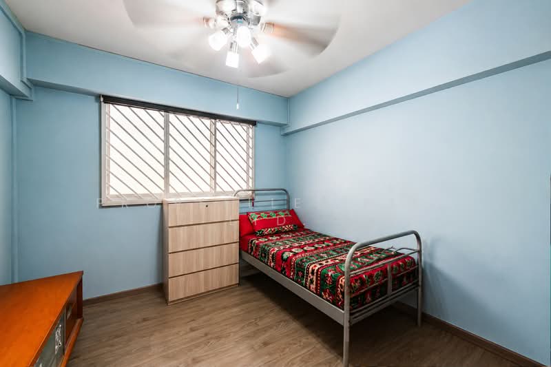 639 Yishun Street 61, 639 Yishun Street 61, 3 Bedrooms, 904 sqft, HDB Flat For Sale, by ADNIX LIU, 500130511 - Bedroom - PropertyGuru.com.sg