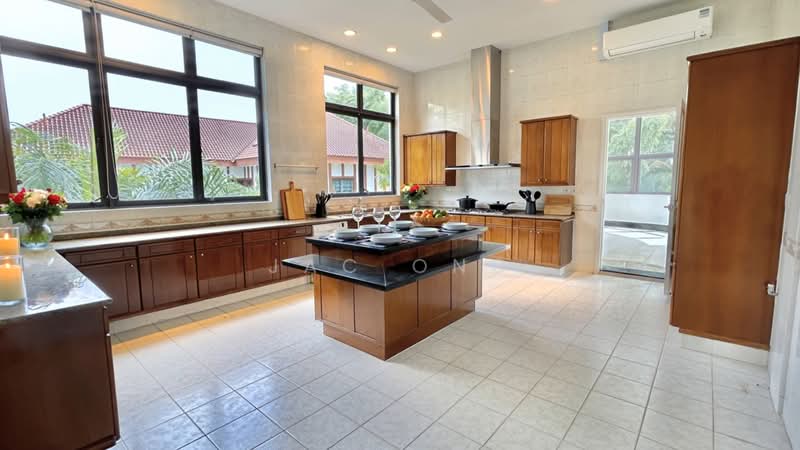 GCB at Peirce Hill (Dempsey Area), Peirce Hill, 6 Bedrooms, 8,192 sqft, Good Class Bungalow For Rent, by Jac Ong, 500130514 - Kitchen - PropertyGuru.com.sg