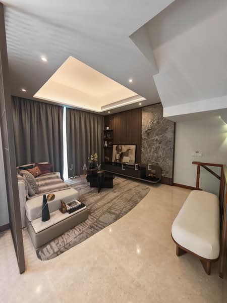 Greenwood Mews, 271 Greenwood Avenue, 5 Bedrooms, 3,100 sqft, Cluster House For Sale, by Jay Lee, 500130523 - Living Room - PropertyGuru.com.sg