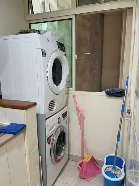Burlington Square, 175B Bencoolen Street, Room Rental, 100 sqft, Apartment For Rent, by Catherine Koh, 500130528 - Yard 1004 - PropertyGuru.com.sg